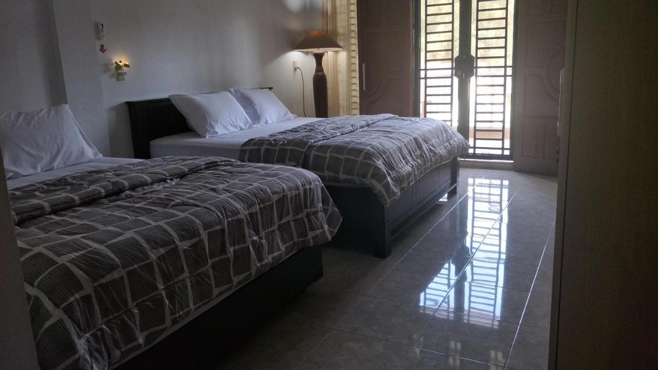 Kana Hasya Homestay "Rumoh Jamee" Meulaboh Екстериор снимка