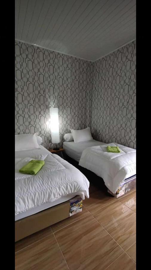 Kana Hasya Homestay "Rumoh Jamee" Meulaboh Екстериор снимка
