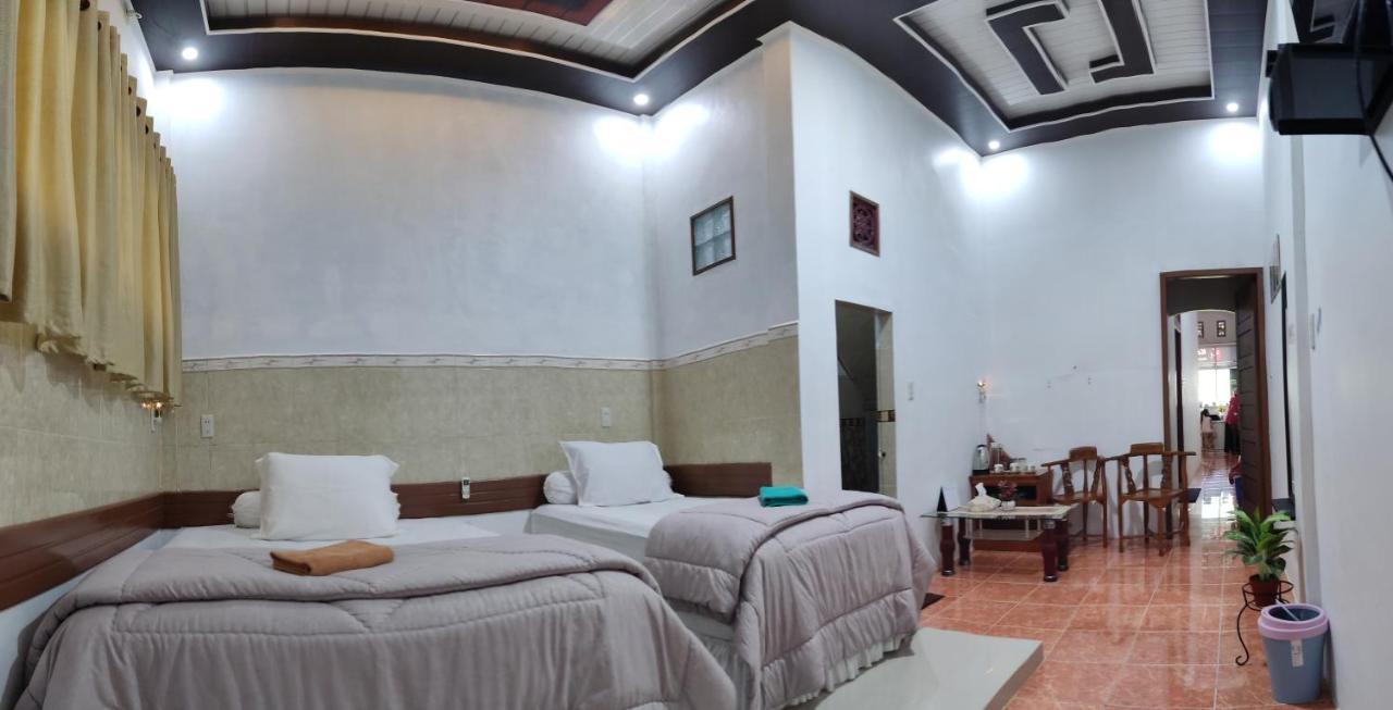 Kana Hasya Homestay "Rumoh Jamee" Meulaboh Екстериор снимка